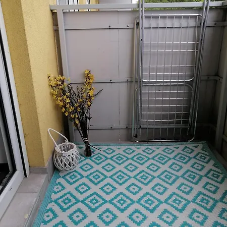 Mycrib I Free Parking I Self Check-in Apartamento