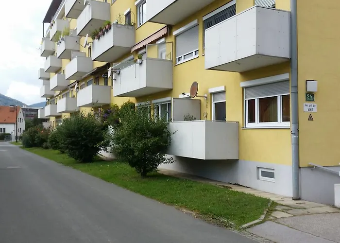 Mycrib I Free Parking I Self Check-in Appartement